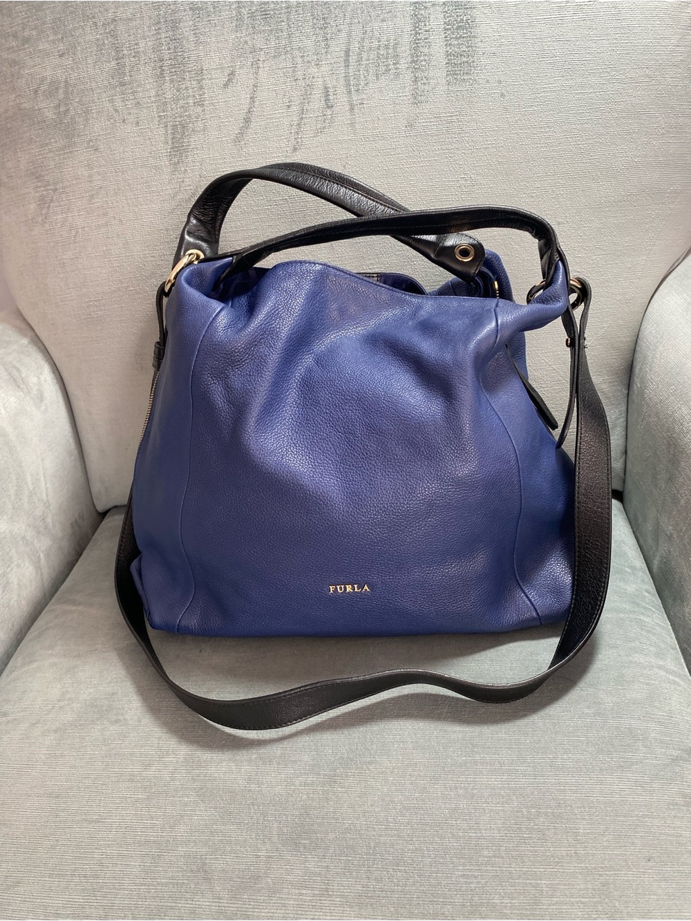 Furla Blue Leather Hobo Shoulder/Crossbody Bag with Black Straps EUC